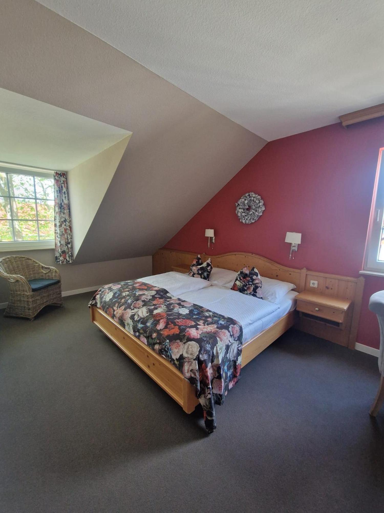 Hildebrandts Landhotel Klettbach ภายนอก รูปภาพ