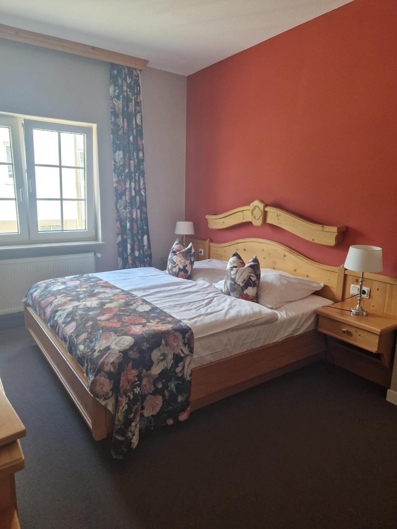 Hildebrandts Landhotel Klettbach ภายนอก รูปภาพ