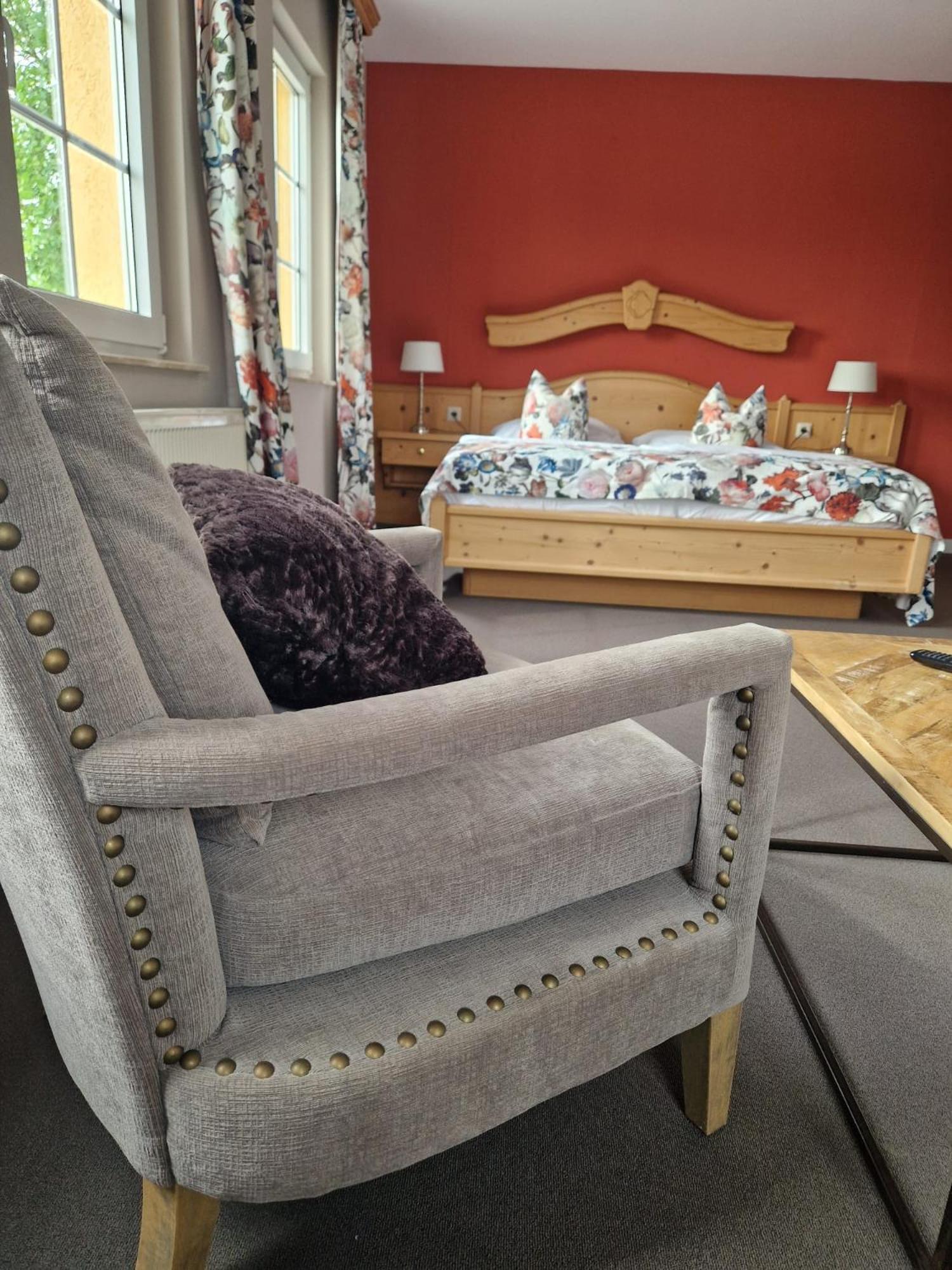 Hildebrandts Landhotel Klettbach ภายนอก รูปภาพ
